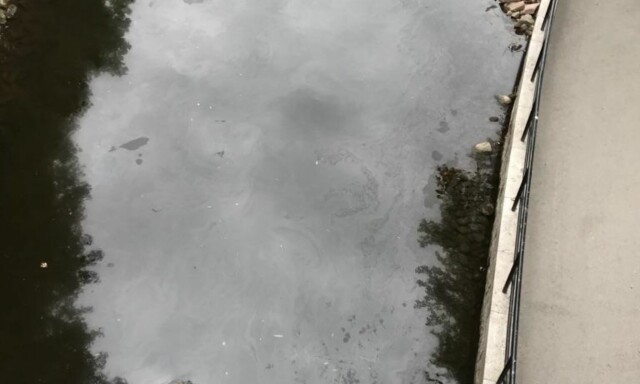 Oljeutslipp i Akerselva